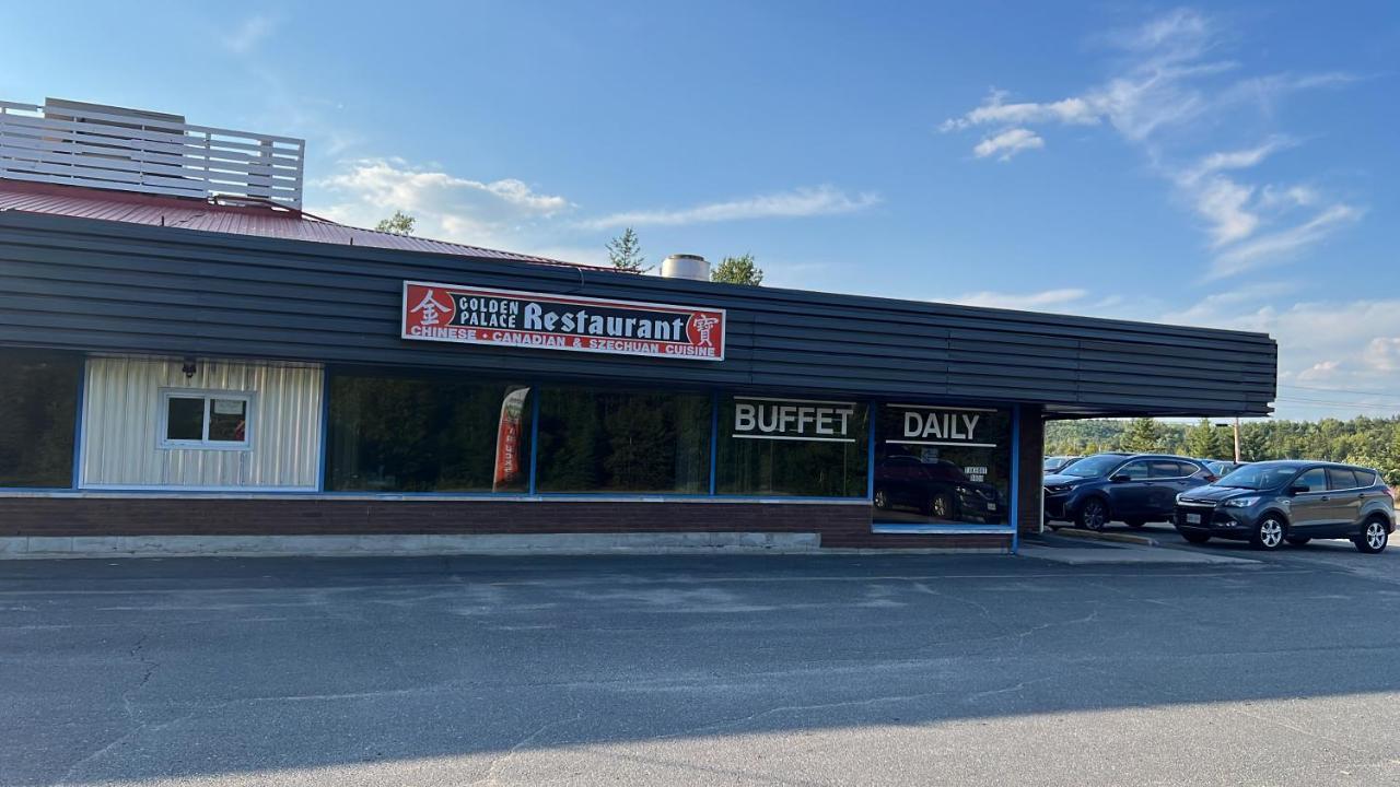 Lively Inn And Suites - Sudbury Naughton Dış mekan fotoğraf