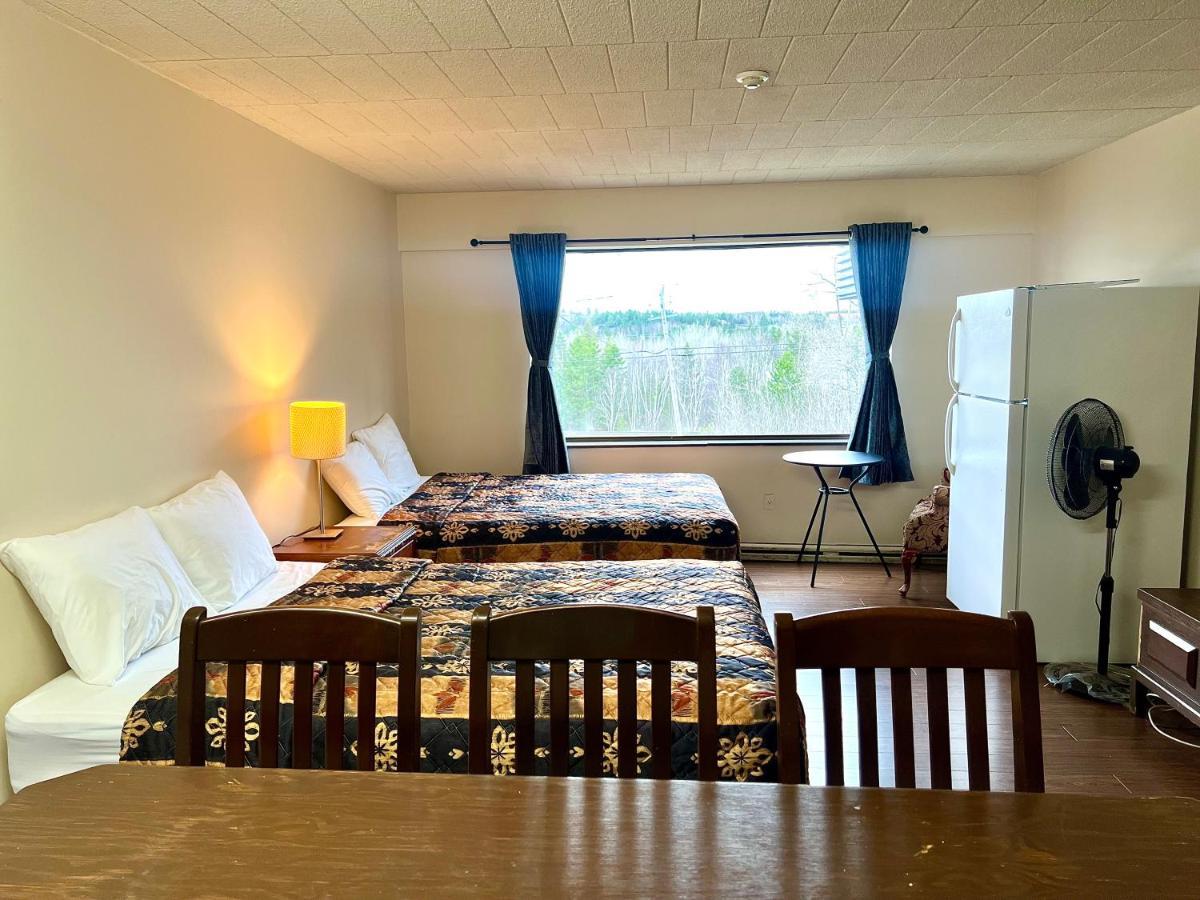 Lively Inn And Suites - Sudbury Naughton Dış mekan fotoğraf
